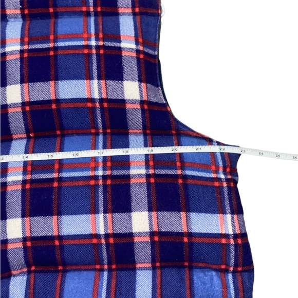 Reversible Puffer Vest - Picture 2 of 5